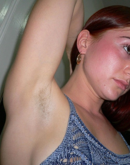 Hairy amateur pits