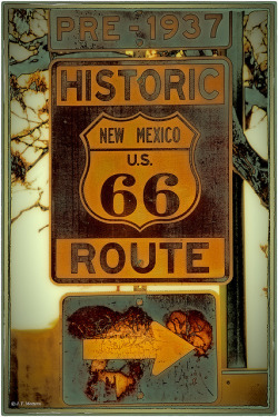chillypepperhothothot:  Route 66 Sign by Traveler Jim on Flickr. 