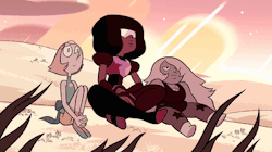 artemispanthar:  I love so much how, when given the opportunity to take a break to relax and feel good, Garnet, Amethyst, and Pearl choose to sit and watch the sunset together.