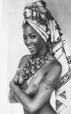 allbeautifulblackgirls:  sidibeauty:  Sidi Beauty  Naomi Campbell - i-D Magazine June 2008 photos by Simon Harris There’s not enough pics of her smiling anymore   More beautiful Black girls here 