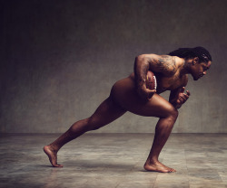 beholdthebeautiful:  Seattle Seahawk running back Marshawn Lynch by Carlos Serrao for ESPN Magazine Body Issue 2014 + making of video http://espn.go.com/video/clip?id=11173962