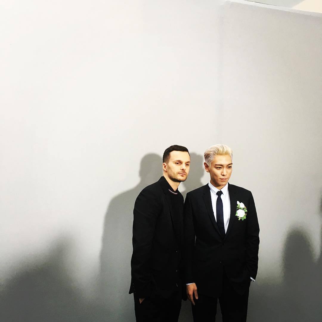 [Update][Pho] T.O.P @DIOR HOMME EVENT Tumblr_o1fpzf2plW1qb2yato2_1280