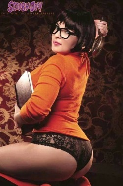 mydirtyhobbythings:Sexy FuckFriend Mobile  Velma was always my favorite