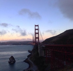 theonethatissecretlyabananal:  itcuddles:  Golden Gate Bridge Photo by theonethatissecretlyabananal / syprol  My photo has 800 notes wtf wow
