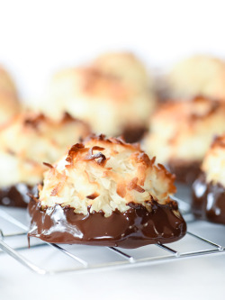 foodffs:  Chocolate Dipped Coconut MacaroonsReally nice recipes. Every hour.Show me what you cooked!