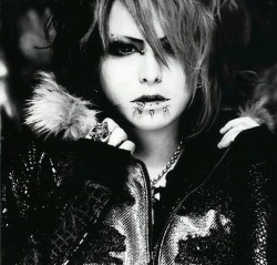 gather-r0ses:  Visual Kei/J Rock Infected / Hitsugi. Nightmare. no We Heart It. http://weheartit.com/entry/50989889/via/IronPuppet