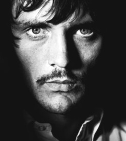 indypendent-thinking:  Terence Stamp  Terence Stamp