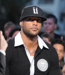 dcnupe:  twist-fate:  http://twist-fate.tumblr.com/archive Booba : French Rapper  #iCrush #iSwoon #MarriageMaterial  😜😍