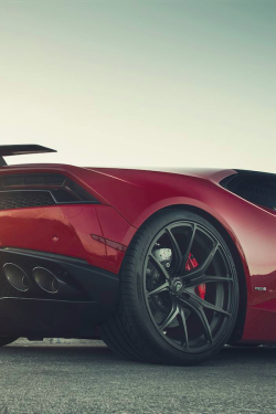ripevibe:  Lamborghini Huracan / RIPEVIBE
