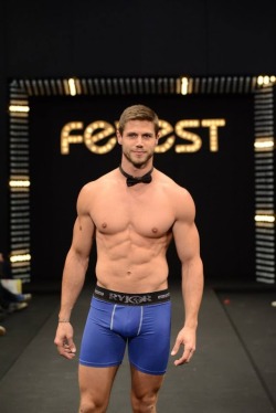 guys-with-bulges:  Jonas Sulzbach - Blue Edition. Watch Jonas showering here, and then if you want more… JACKING OFF HERE. 