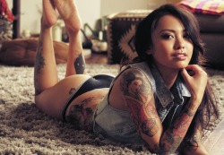 girlswithstamps:  Levy Tran