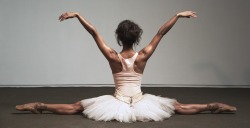 levanna:  wreckamic:  Misty Copeland - 1st African American Woman to join American Ballet Theatre  What a stunning woman. 