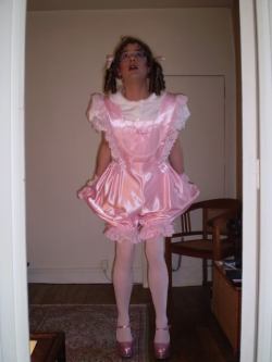 deviantfr:  Tribute to Sissy Michelle 