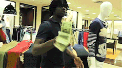yungginseng:  when the store clerk think you walking in to steal   Nigga, I robbed a bank before I came in shopping