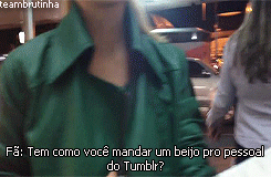 teambrutinha:  Juliana Paiva manda beijo pro Pessoal do Tumblr. 