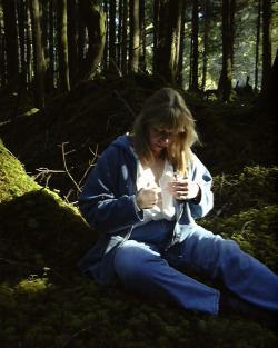 ancientmariner44:  ancientmariner44:  Reba relaxing in a mossy forest.   Second look