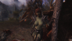 orcfuta:  These are some screenshots that I was originally going to use for the Kat story from the other day. Started out in the evening and thought it’d be fun to have   the reader go down as the sun went down, but in the end I decided they were too