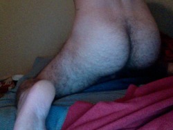 setphaserstocum:  I was supposed to hook up with some guy tonight, but he blew me off (those gays, m i rite?), so I decided taking pictures of my ass and having a good wank would make up for it.  I want this ass on my face plz