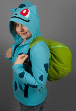 pwnlove:  Becoming Bulbasaur: Handmade Hoodie and Backpack Incredible handmade hoodie and backpack by Shori Ameshiko.  &ldquo;I’ve gotten lots of requests to try out more Pokemon hoodies, so I gave Bulbasaur a go. I found it particularly fun because