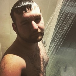 kieferfitzhugh:#wetwednesday #gay #gaystagram #gayscruff #gayselfie #gaysnap #instagay #gays #gaybody #gayboy #gaybear #gaybeard #beard #bear #bearcub #beardedhairyscruffhunks #gaylife #shower  (at Northamptonshire)