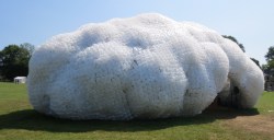 parkavenuearmory:  momatalks:  from our fellow MoMA educator jackie-times:  Pillowy Cloud Made of 53,780 Recycled Plastic Bottles Jason Klimoski and Lesley’s Chang’s “Head in the Clouds” Figment Festival NYC 2013 on Governors Island   Amazing.