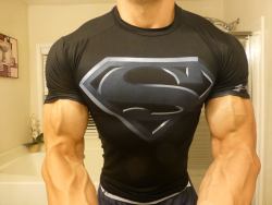 Now this is my kind of Superman. All big and muscular.