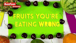 stilinsk1:  gininipanini:  lunchbox-philosopher:  xghoststreak:  sizvideos:  Watch it in video Follow our Tumblr - Like us on Facebook  I thought watermelon just had too much rind and that was wrong until I saw the next gif   I didn’t know that people