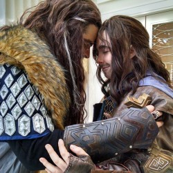 cardiganfucker:  I dont know if you two have an Instagram but a really cute photo of Murphy and Dany (Dani? Danny? Danni? I’m so sorry) as Kili and Thorin! (Someone let me know if they do!) #katsucon