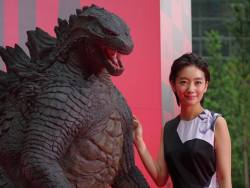 jimpluff:  Godzilla and Japanese actress Haru, who I believe plays Elle Brody in the Japanese dub of Godzilla 2014.