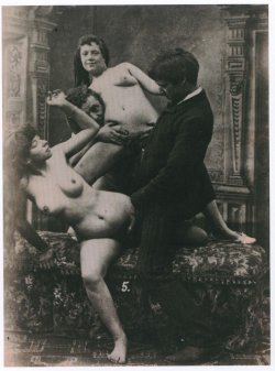This possibly the most awkward foursome I’ve ever seen. There is just so much going on, and the lady in the back is still wearing a single slipper.