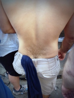bobbywmitchell:  Southern Decadence 2013, really wanna cum right on that beautiful patch of fur…imagine what’s on his ass!http://bobbywmitchell.tumblr.com
