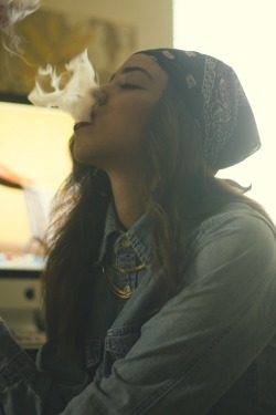 French inhale.