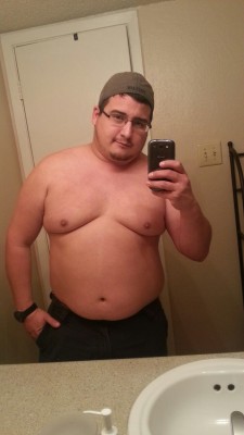 texasben83:  Been thinking about getting the nipples peirced. What do yall think?