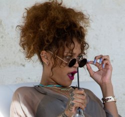 robyncandids:    Rihanna at the Beach in Barbados (August 9)   