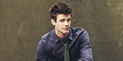  New Grant Gustin &lsquo;Arrow&rsquo; Promotional Pictures[x] 