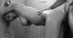 saythankyoumaster:  How to shower her. 