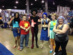 dou-hong:  two-percenthomo:  Might as well upload mine as well, lol.  These were a few of the photos I got of the Steven Universe cosplayers I saw at ACen, including zico-ahismyblockbae as Lapis in the group shot and the perfect Jasper and Lapis duo of