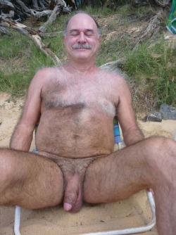 Older man gay daddy mature men
