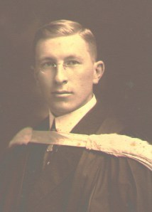 fuckyeahhistorycrushes:  This handsome man is Sir Frederick Banting, co-discoverer of insulin. Banting was decorated for bravery during WWI when, as a medic in the Canadian Army, he was injured but refused to be evacuated &amp; instead continued taking