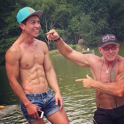 bastianphilly:  Old guy trying to pick up Asian hunk in Daisy Dukes Who can blame him? 