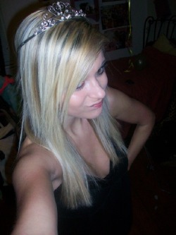 amateur-mate:  Brittny Anne New Haven CT welcome to the internet princess