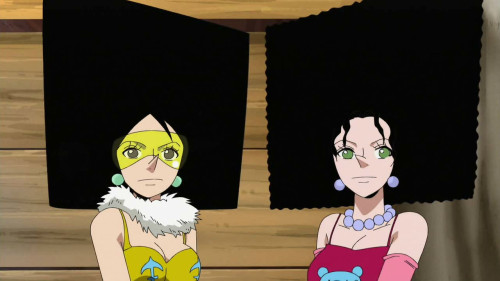 Aneimo square sisters