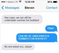 textsbetweengems:  Beach Summer Fun Buddies with Jasper(Submitted by iced-mocha-camellia)