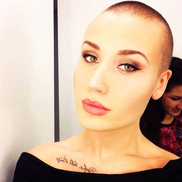 Head Shaved Females 100