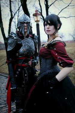 otherworldfantasy:  darkcastle11: Morrigan cosplay from Dragon Age: Inquisition.  Via Steam GirlsOTHER WORLD FANTASY