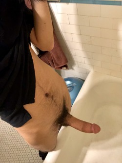Cocky_fun: I try to gain weight but it all goes to my cock