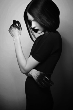 black-white-madness:  Madness:  Photographer : Nhu Xuan Hua MUA &amp; Hair : Stephanie Nierhauve Model : Julie Mithieux - Angels and demons  