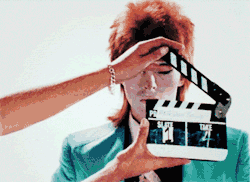 soundsof71:  David Bowie, 1973 video for the 1971 song from Hunky Dory, “Life On Mars?”, directed by Mick Rock. 