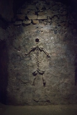 Morbid Anatomy: The San Gaudioso Catacombs and Basilica Santa Maria della Sanità, Naples, Italy