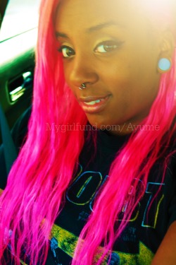 Ayume rocking neon pink hair